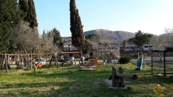 Agriturismo On The Road outside