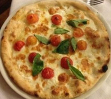 Pizzeria E Frigitoria Made In Italy food