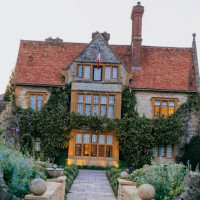 Le Manoir Aux Quat' Saisons, A Belmond outside