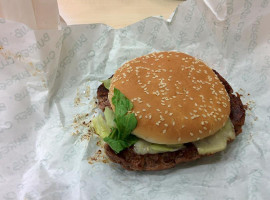 Dado Burger inside