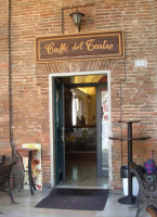 Caffe Del Teatro inside