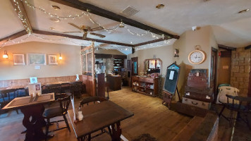 Oddfellows Arms inside