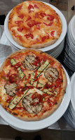 La Selva Pizzeria food