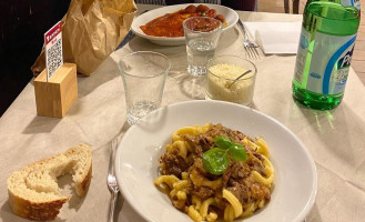 Tandem Piazza Del Gesù food