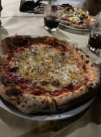 Pietra In Grani Pizzeria food