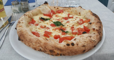 Trattoria E Pizzeria Da Ornella food