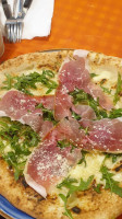 A' Quartrian' Pizzeria food