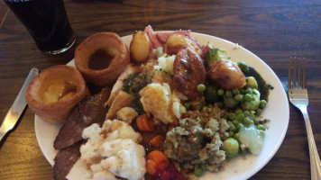 Stonehouse Pizza Carvery Red Lion food