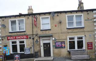 The Malt Shovel outside