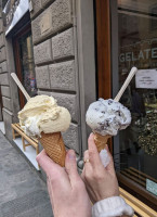 Gelateria Santa Trinita food