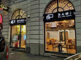 Ramen Milano Rami inside