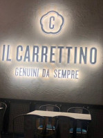 Il Carrettino inside