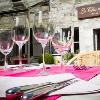 Le Clos Des Récollets food