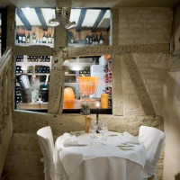 Le Clos Des Récollets food