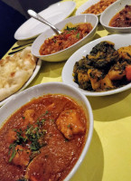 Dhaka Tandoori food