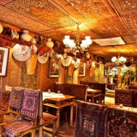 Behesht inside