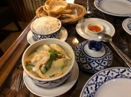 Thai Nakorn food