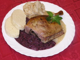 Zámeček food