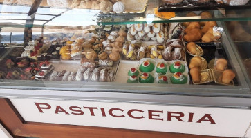 Voglia Di Sicilia food