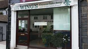 Wing's outside