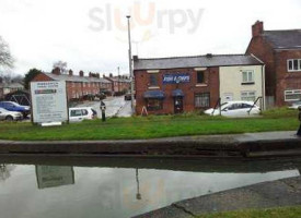 Kings Lock Fish Chips outside