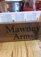 Mawney Arms inside