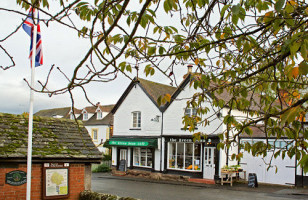 The Green Bean Cafe outside