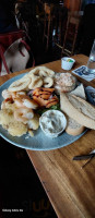 The Blue Peter Inn food