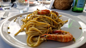 Usodimare Mino On The Beach food