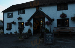 The Old Swan outside