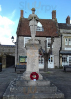 Buttercross Tea Room outside