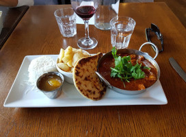 The West Cross Inn food