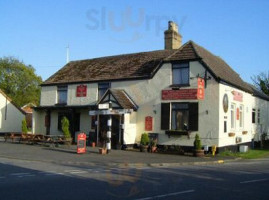 Willoughby Arms outside