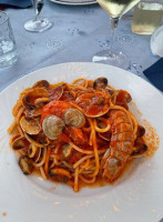 Mare Monte Pescheria Maroni food