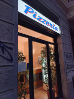 Pizzeria Americ outside