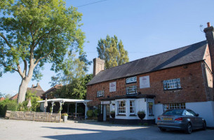 The Rose And Crown food