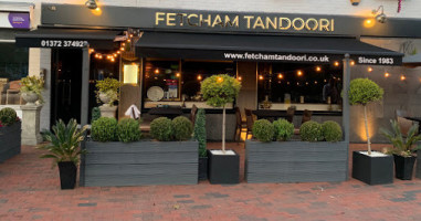 Fetcham Tandoori outside