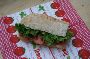 Piadineria Lo Sceriffo food