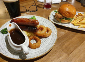 Wheatsheaf food