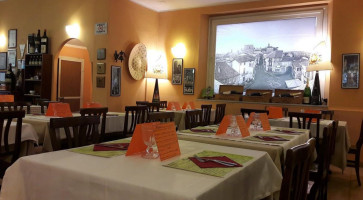 Pizzeria 1000 Miglia food