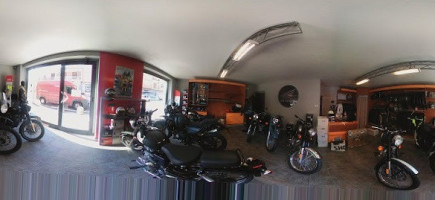 Cafè Racer Shop outside