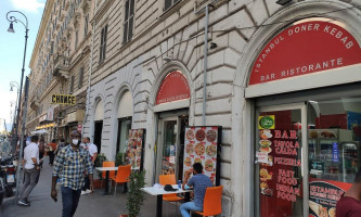 Istanbul Doner inside