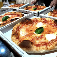 Fast And Food Pizza Napoletana food