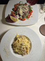 Napoletano's Pantheon food