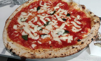 L’antica Pizzeria Da Michele Roma Eur food