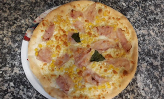 Pianeta Pizza food