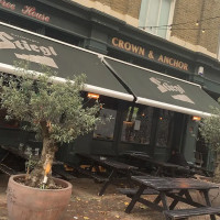 The Crown & Anchor food