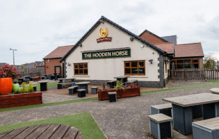 Hooden Horse outside