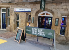 West Riding Refreshment Rooms outside