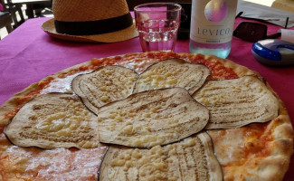 Pizzeria Villa Aranci food